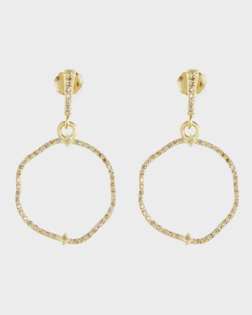 Old Word Sueno Wavy Circle Earrings with Diamonds